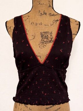 Hesperus Ribbed Black with cherries Sleeveless Tank Top XL